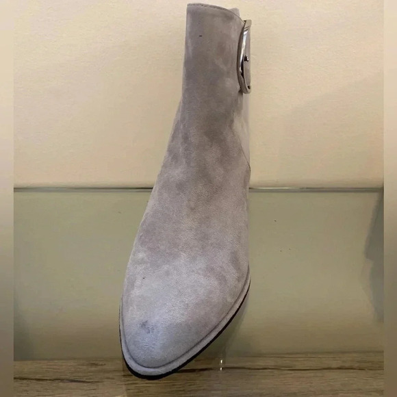 Stuart Weitzman Vienna Buckle Booties Sz 7 - Picture 4 of 7